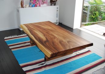 一枚板テーブル／モンキーポッド納品事例