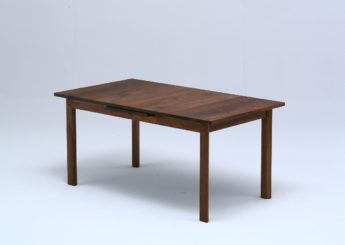 無垢材のエクステンションテーブル（伸長式）