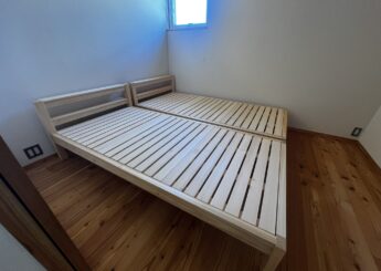 ベッドフレーム